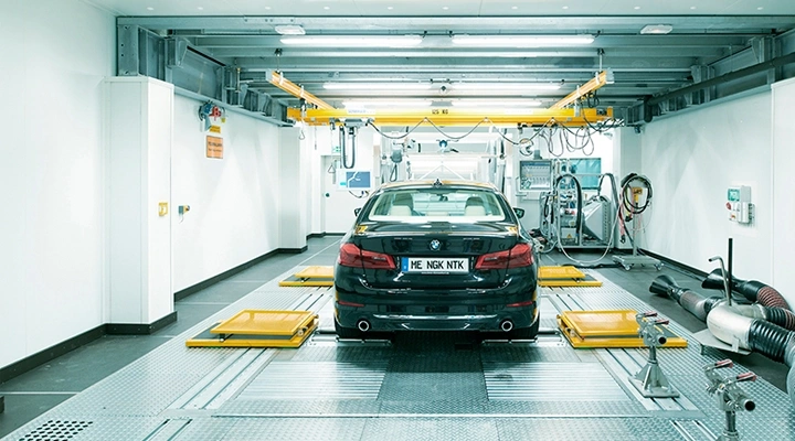 NGK Spark Plugs L'entreprise